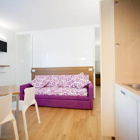 Marco Polo Hotel 3*